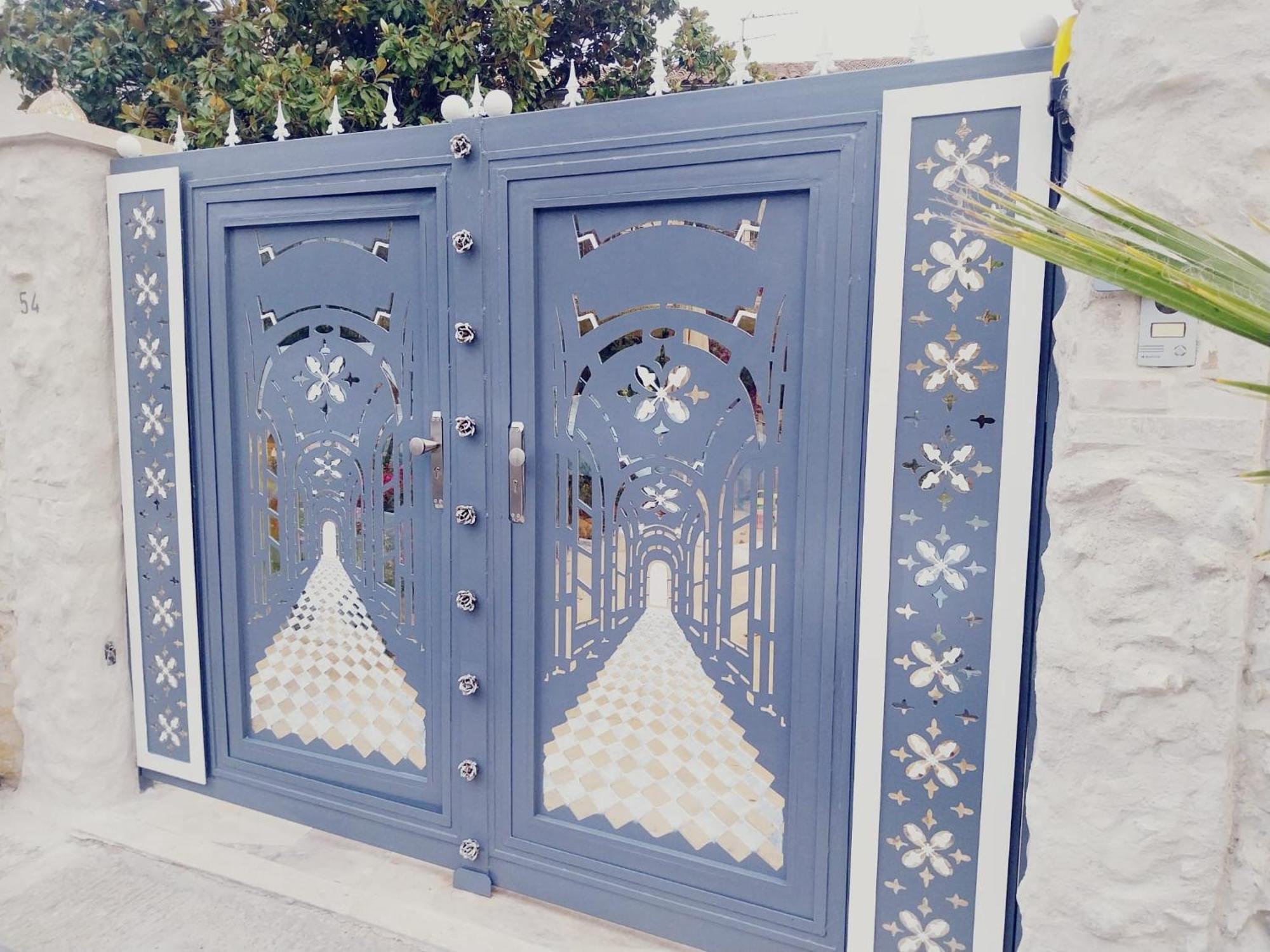Maison en rez-de-chaussée,jardin, très bien située Arles Esterno foto